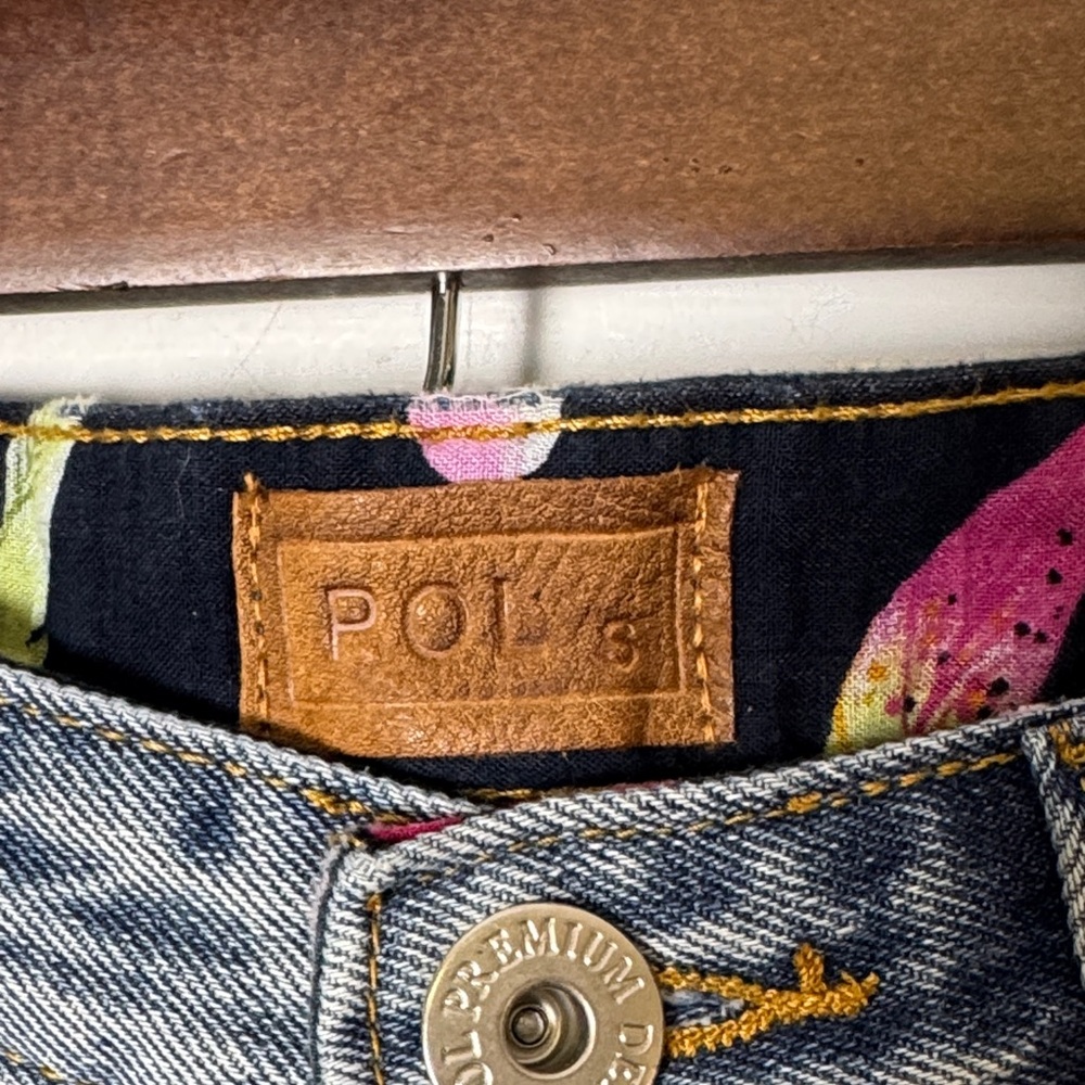 POL Embroidered Denim Mini Skirt Small Raw Hem Floral Boho NW0T - Picture 3 of 10